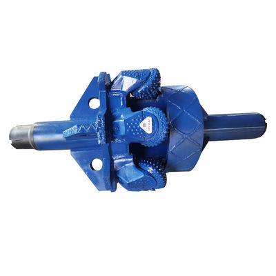 Abierto de agujeros de 700 mm HDD y reamer de roca dura para perforación horizontal con pedazo de rodillo de 12 pulgadas