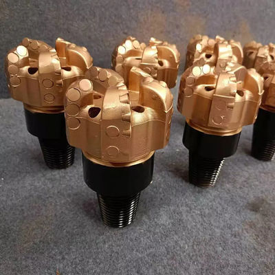 De explotación minera maquinas del aceite para matriz de pedazos bien PDC Diamond Rock Drill Bits