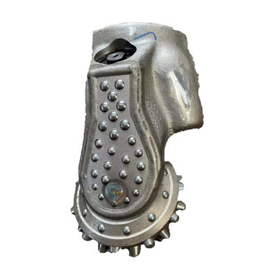 Con una sola perforación de cono de rodillo con rodamiento de metal de 9,5 pulgadas