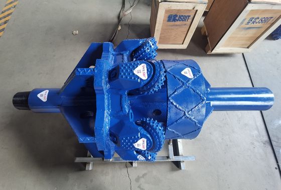 Abierto de agujeros de 700 mm HDD y reamer de roca dura para perforación horizontal con pedazo de rodillo de 12 pulgadas