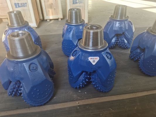 Fábrica de energía IADC537 17.2 pulgadas 17.5 pulgadas Tricone Rock Bit para la perforación de pozos de agua