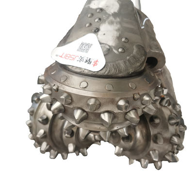 Fabrica 12 pulgadas IADC537 Tricone Roller Cone Bit para la perforación de pozos de petróleo